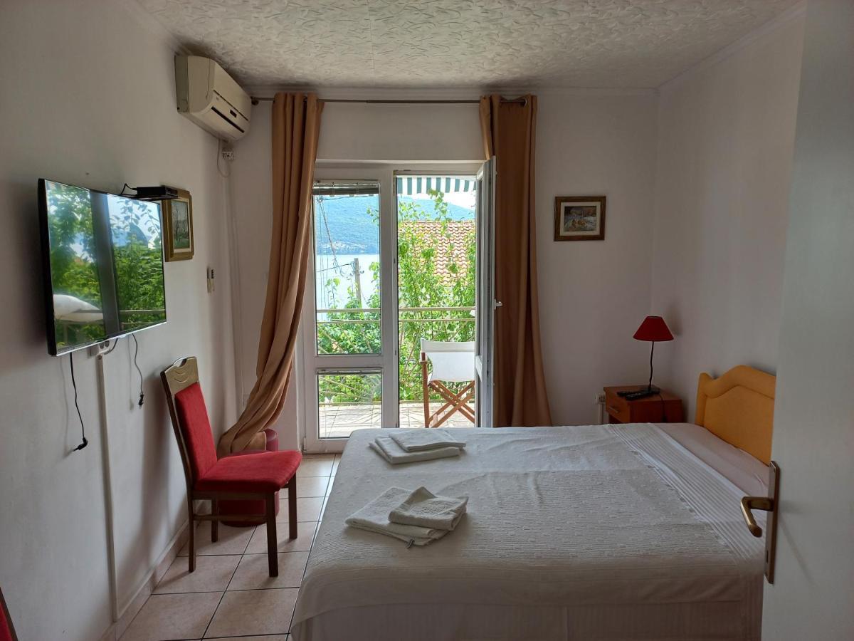Villa Angelina كومبور المظهر الخارجي الصورة