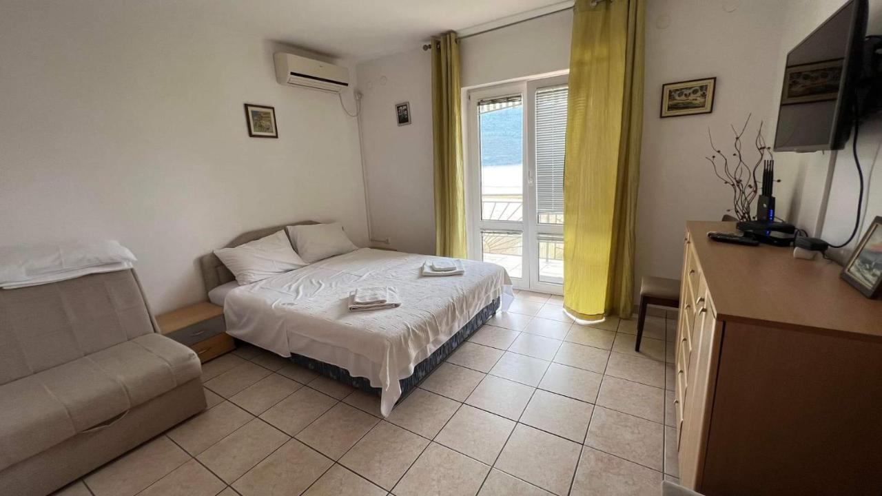 Villa Angelina كومبور المظهر الخارجي الصورة